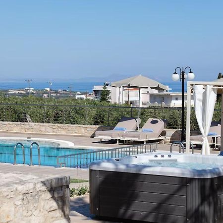 Villa Kyveli Лутра Экстерьер фото